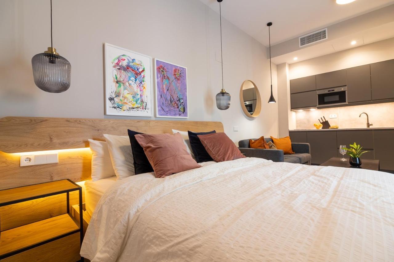 Grund Gallery By Freshapartments Apartment